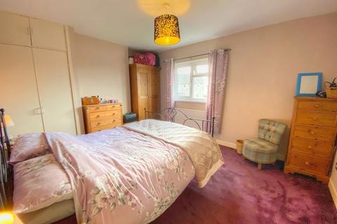 10 Ewenny Road, Wick, Cowbridge, CF71 7QA