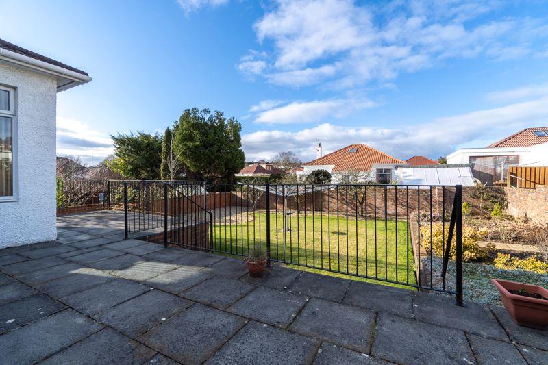 28 Hawthorn Drive, Ayr, KA7 3TB 3 bed detached bungalow £230,000