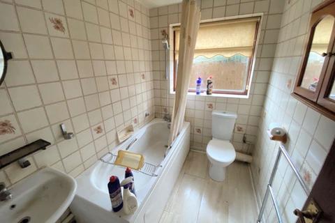1 Bye Road, Swanwick, Southampton, SO31 7GX