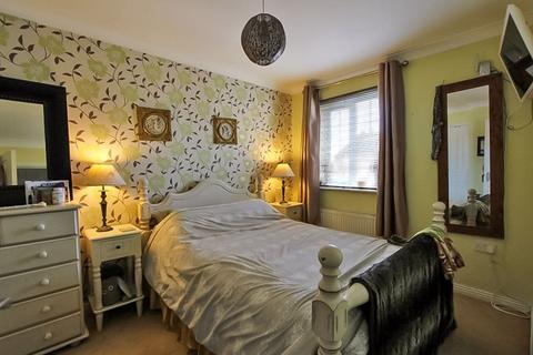 36 Barrow Close, Walsall, WS9 9BS