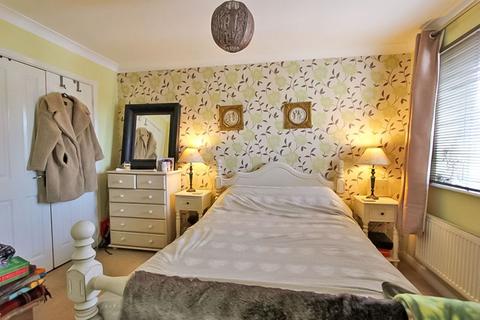 36 Barrow Close, Walsall, WS9 9BS