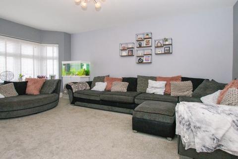 4 Bishops Way, Exeter, EX2 7PF