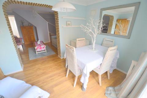 9 Birtley Croft, Luton, LU2 9TR