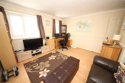 31 Burns Place, Tilbury, RM18 8JQ