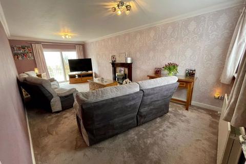 37 Blackthorn Road, Houghton Regis, Dunstable, LU5 5JP