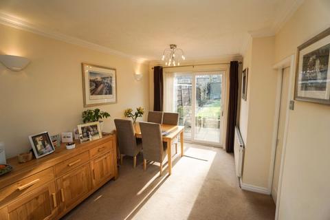 21 Coniston Road, Blackrod, Bolton, BL6 5DW
