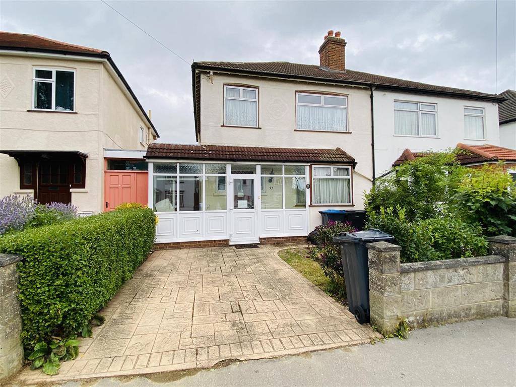 Ingram Road, Thornton Heath 3 bed semidetached house £480,000