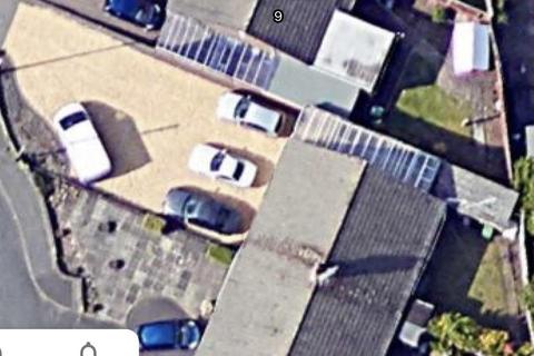 7 Cedar Close, Stourbridge, DY8 3JQ