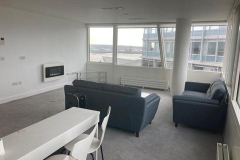 2 bedroom apartment to rent, Liverpool L1