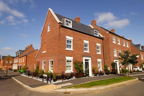 79 Anglia Way, Great Denham, Bedford, MK40 4SD