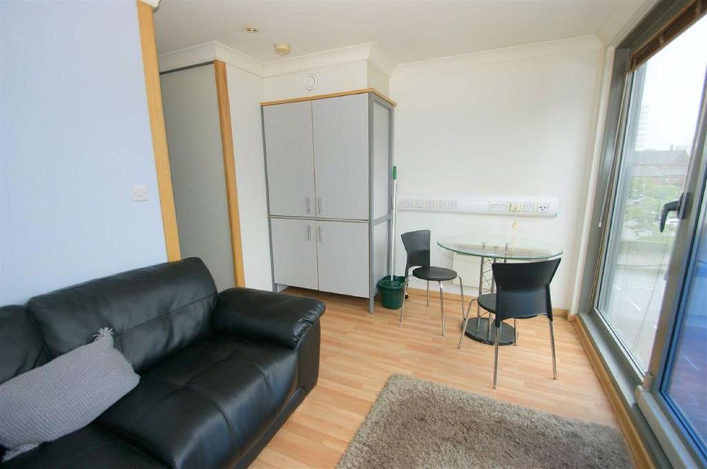 Citispace, Leeds City Centre, LS2 1 bed flat £400 pcm (£92 pw)