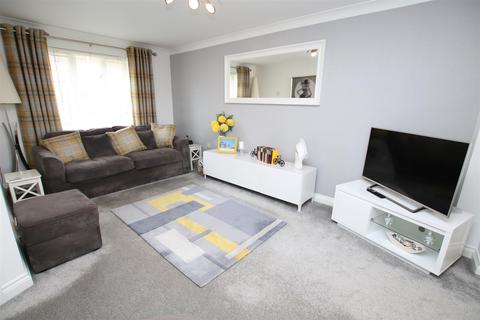 35 Crown Way, Middlemoor, Exeter, EX2 7QJ