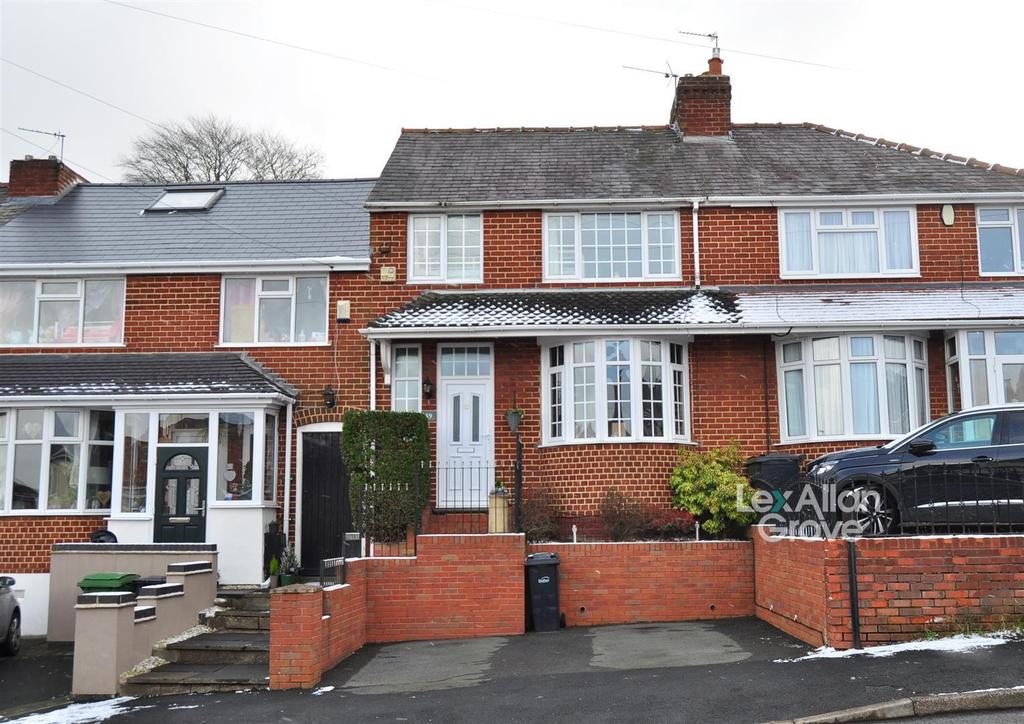 Windsor Road, Halesowen 3 bed terraced house £220,000