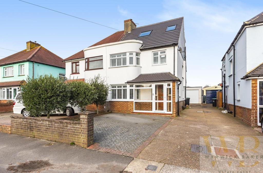 Connaught Avenue, ShorehamBySea 4 bed house £649,950