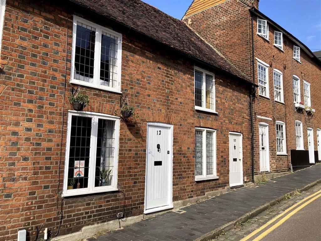 Lower Dagnall Street, St. Albans, Hertfordshire 2 bed terraced house