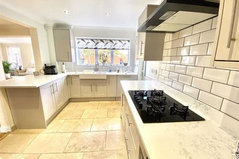 4 Coppice Close, Hinckley, LE10 1TF
