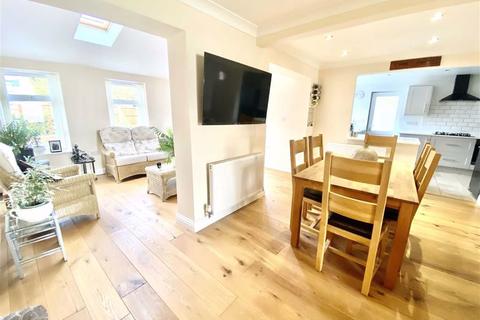 4 Coppice Close, Hinckley, LE10 1TF