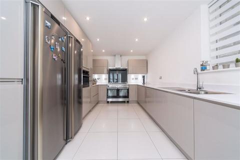 22 Beech Close, Harrogate, HG2 0FE