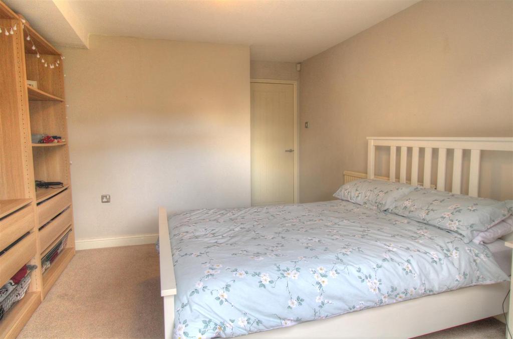 Bedroom.jpg