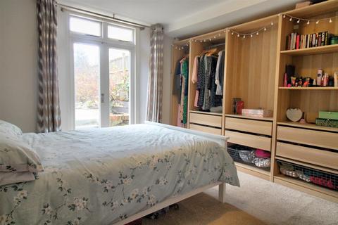 15a Arlington Villas, Bristol, BS8 2EG