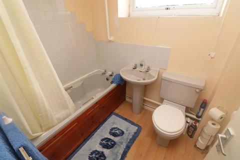 54 Abbotswood, Yate, Bristol, BS37 4NF