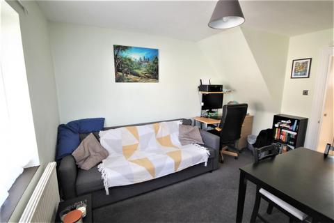 83a Pears Road, Hounslow, TW3 1SS