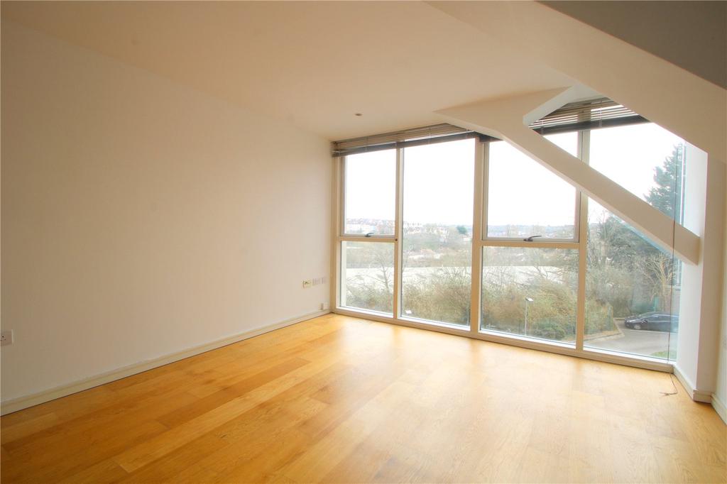 Kitchen/Living Area