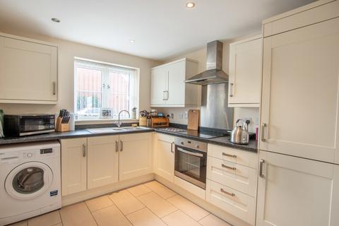 3 Hine Close, Retford, DN22 7ZH
