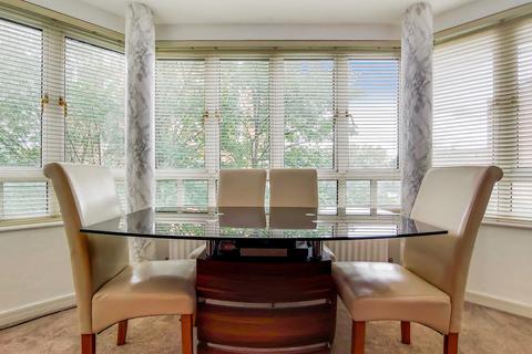 Flat 5, Johnson Lodge Admiral Walk, London, W9 3TJ