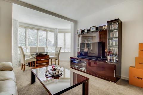 Flat 5, Johnson Lodge Admiral Walk, London, W9 3TJ