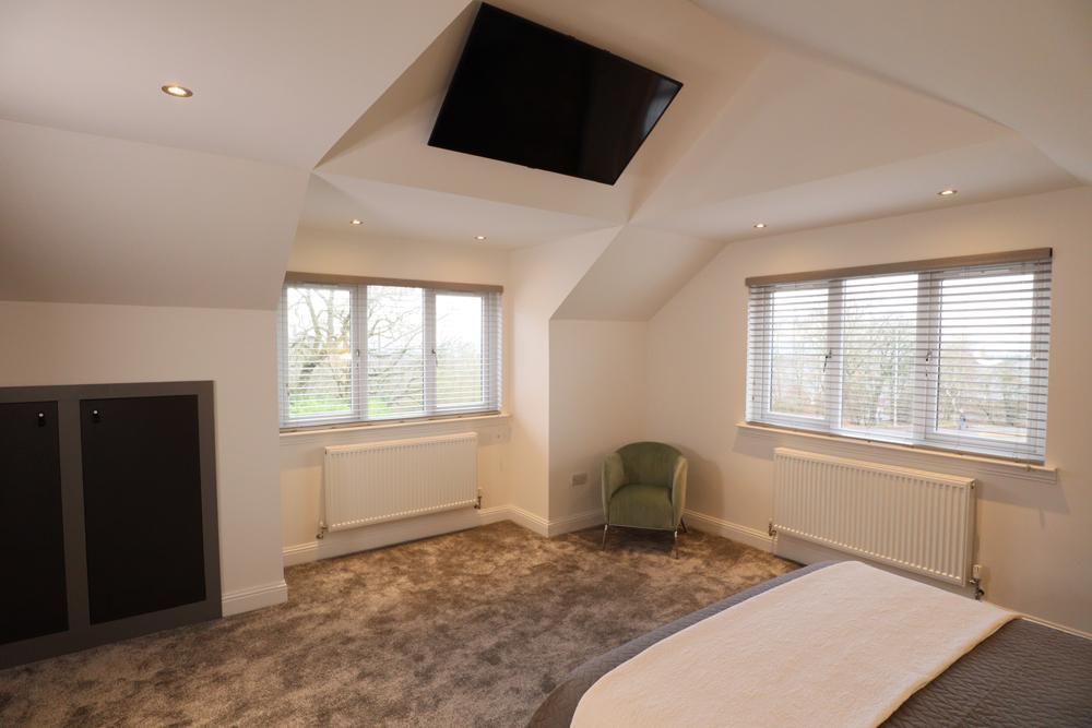 Master bedroom (2)