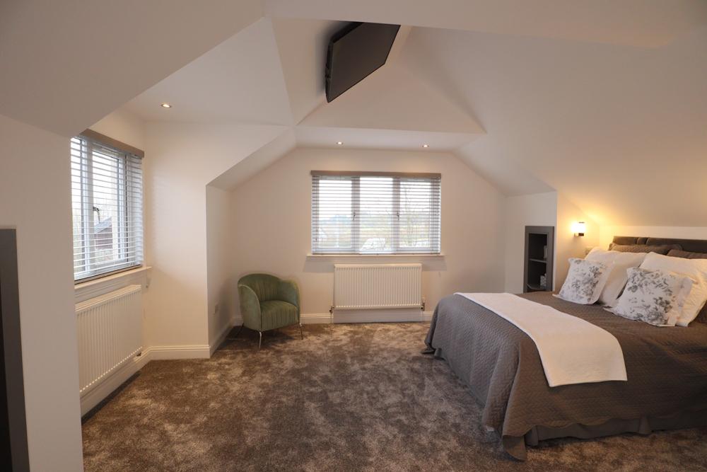 Master bedroom (4)