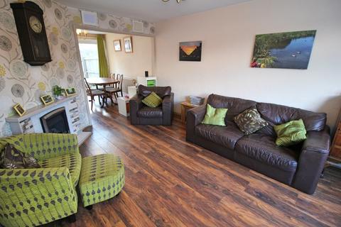 93 Severn Road, Oadby, Leicester, LE2 4FW