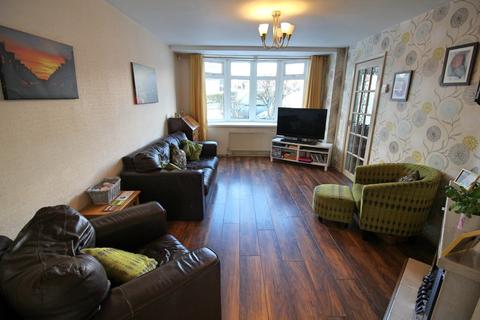 93 Severn Road, Oadby, Leicester, LE2 4FW