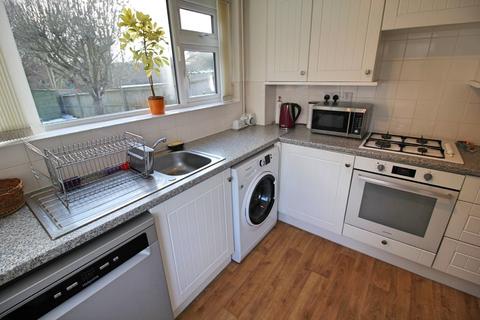 93 Severn Road, Oadby, Leicester, LE2 4FW