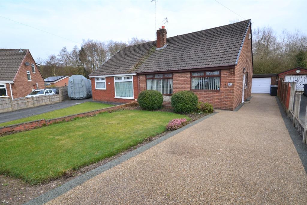 Simpkin Street, Abram, Wigan, WN2 2 bed semidetached bungalow £140,000