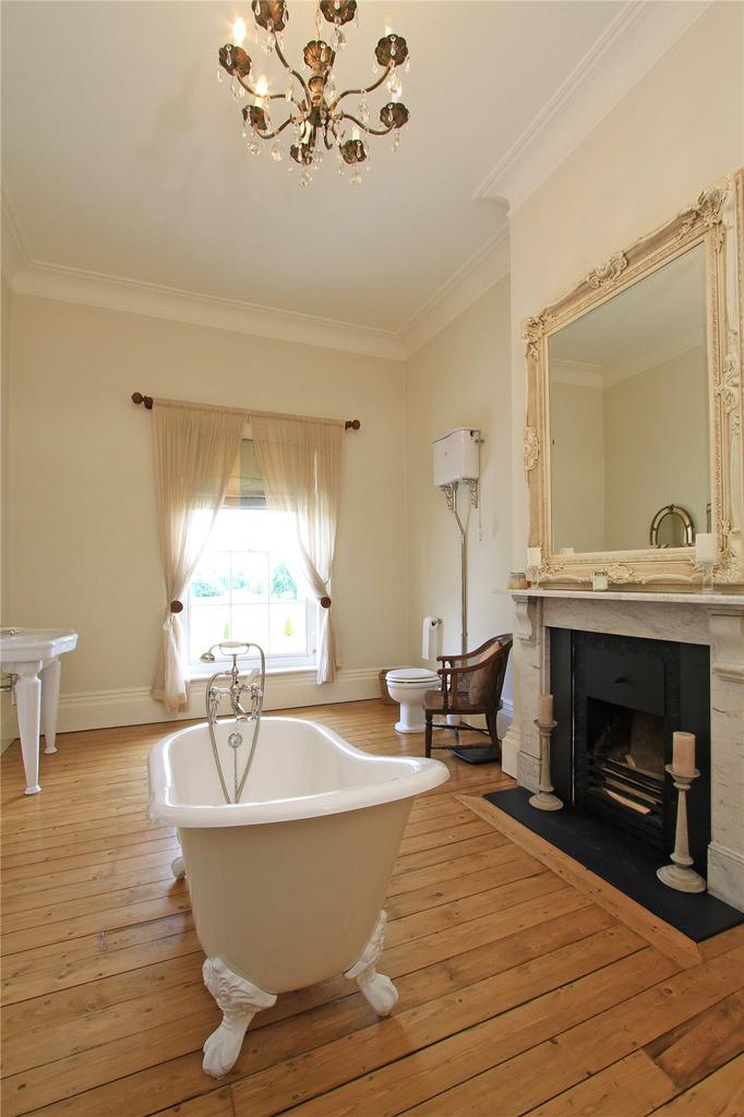 Mills, Lewes, East Sussex, BN8 7 bed detached house