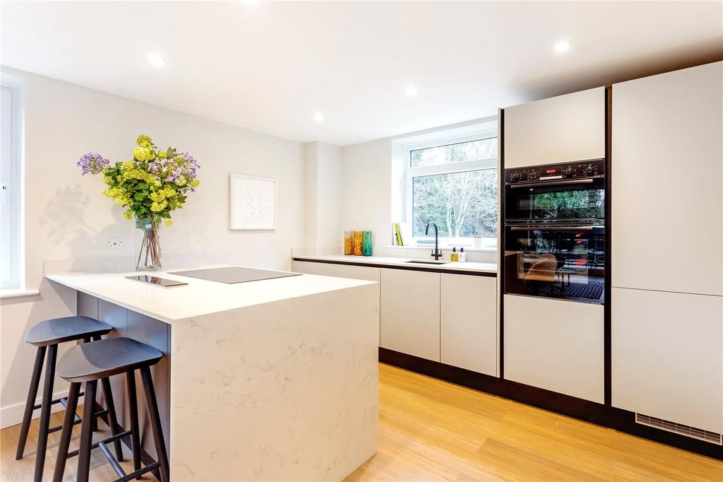 Breakfast Bar