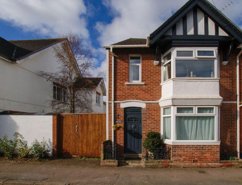 Chudleigh Road, Exeter 4 bed end of terrace house £325,000