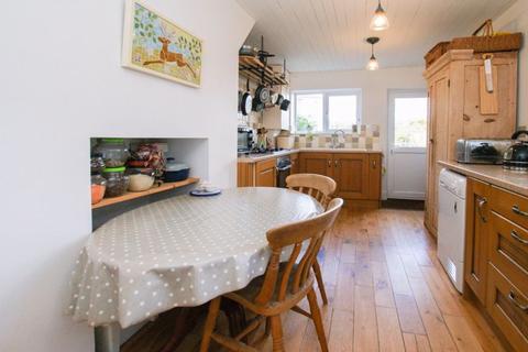 36 Chudleigh Road, Exeter, EX2 8TU