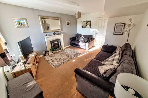 10 Farneside Close, Carlisle, CA1 2FL