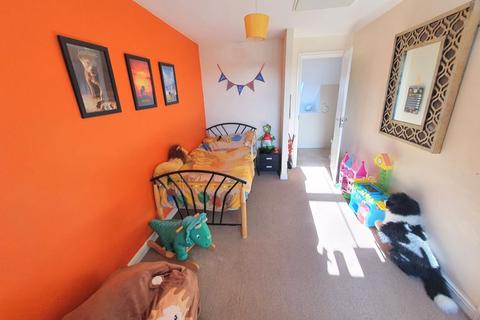 10 Farneside Close, Carlisle, CA1 2FL