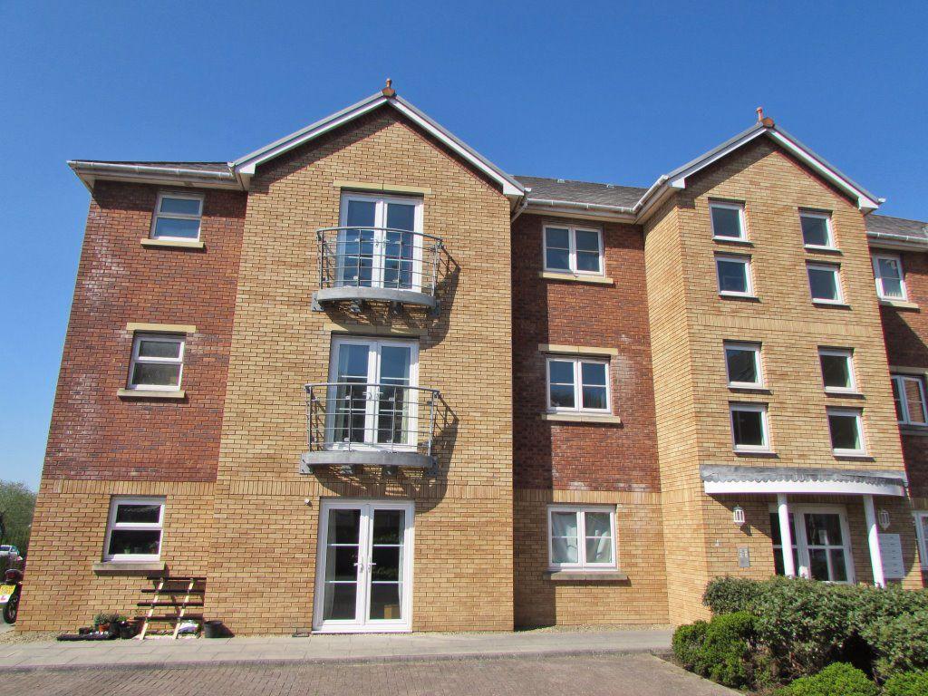 Maes Dewi Pritchard, Brackla, CF31 2ET 1 bed flat £595 pcm (£137 pw)