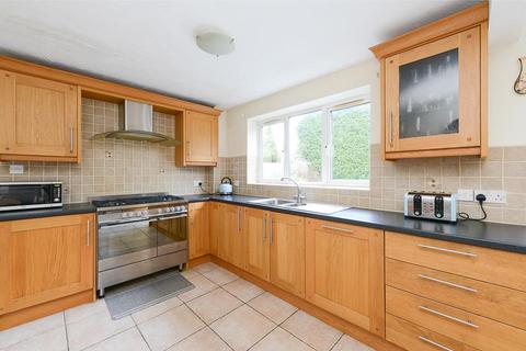 3 Beckside, Lowdham, Nottingham, NG14 7WJ