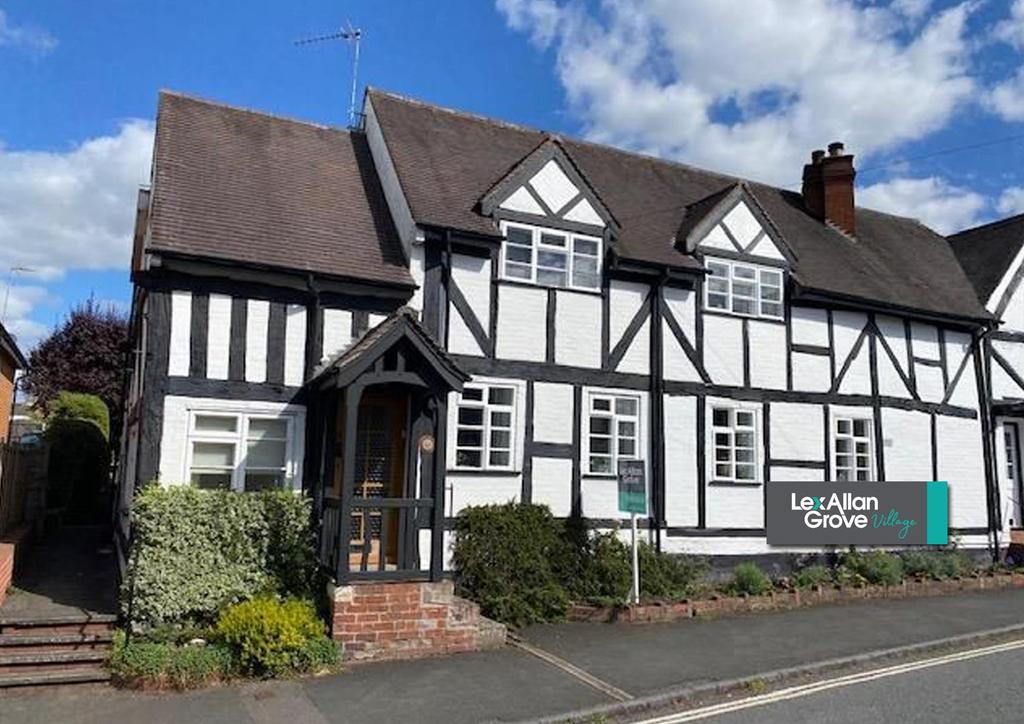 The Village, Chaddesley Corbett, Kidderminster 3 bed house for sale £