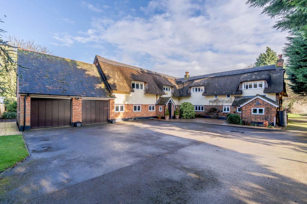 Old Hale Way, Ickleford, Hitchin 5 bed detached house £2,300,000