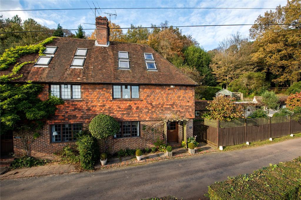Holmbury St. Mary, Dorking, Surrey, RH5 4 bed semidetached house £