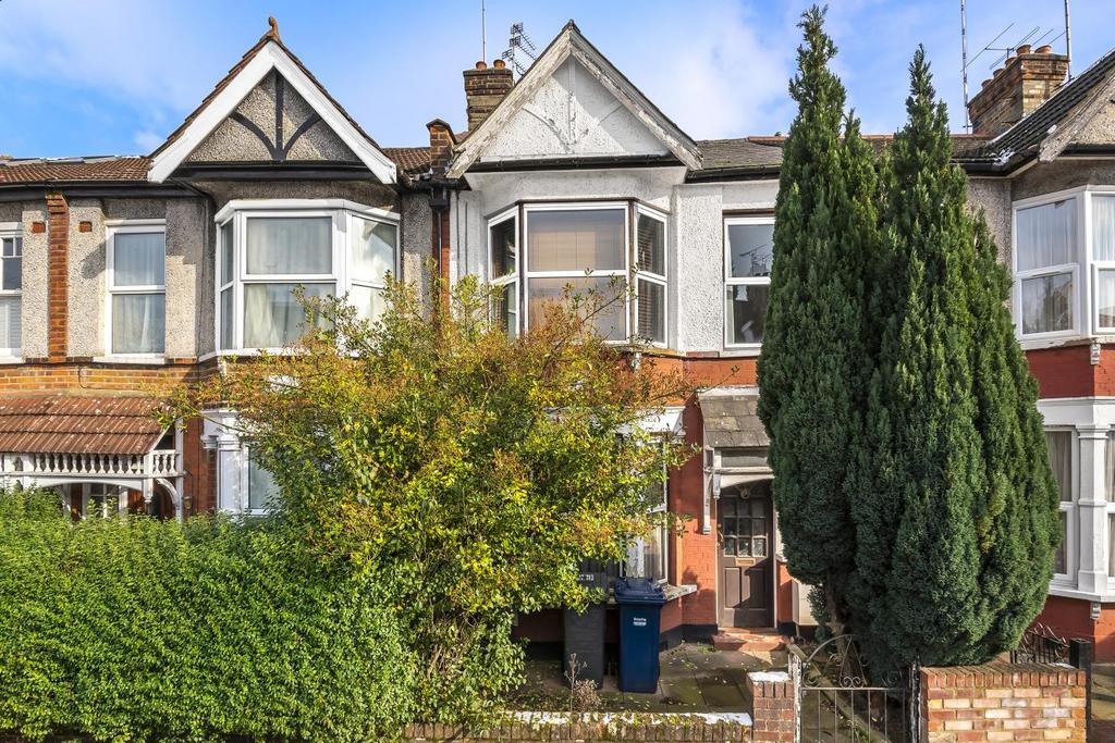 Lankaster Gardens, East Finchley 3 bed terraced house £650,000