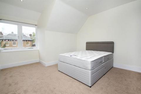 2 bedroom flat to rent - Acol Road, London, NW6