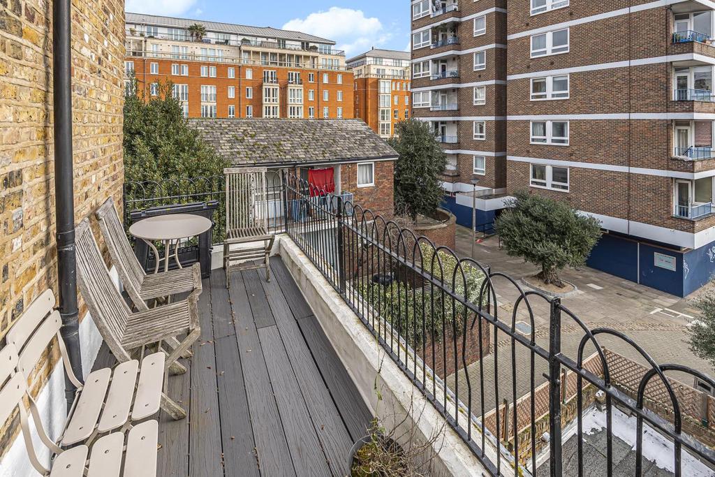 Fulham Road, Fulham Road 2 bed flat for sale £750,000